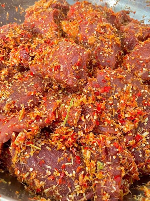 Bò 1 nắng - Muối kiến vàng Phú Yên - Hình ảnh 3